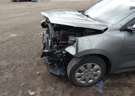 2022 Kia Rio S z USA, uszkodzony, nr VIN 3KPA24AD8NE431398
